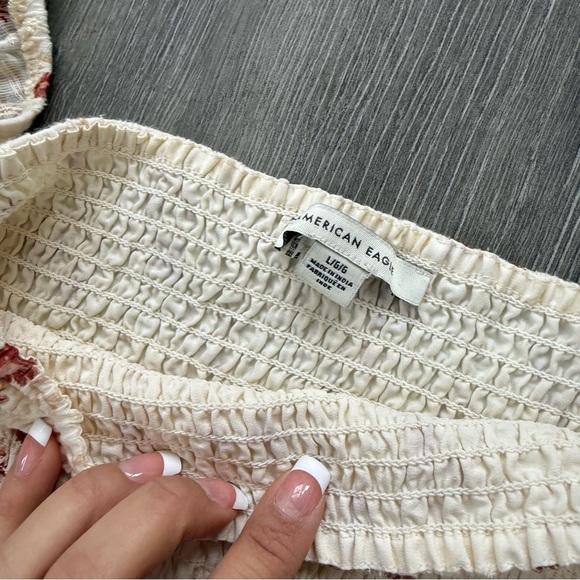 American Eagle Floral Puff Sleeve Smocked Top - Picture 3 of 4